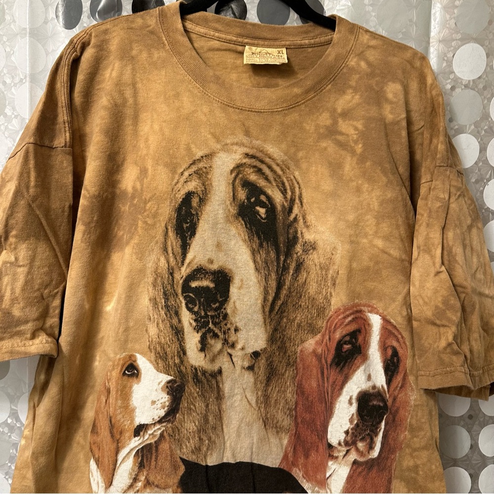 Vintage 2000 The Mountain Hound Dog T-shirt Size XL